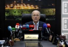 الحكومة الفلسطينية تعاني من حصار مالي خانق