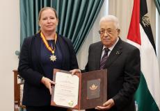 الرئيس يمنح ممثلة مملكة النرويج نجمة الصداقة من وسام الرئيس محمود عباس