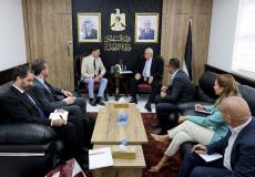 وزير الداخلية يلتقي ممثل الاتحاد الأوروبي