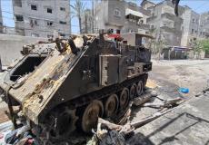 دبابة إسرائيلية مدمرة في شوارع غزة - تعبيرية