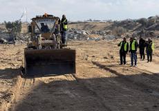 بلدية رفح تبدأ تسوية وتجهيز أراضٍ لإنشاء مخيمات إيواء للمتضررين