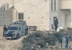 محاصرة منزل من قبل قوات الاحتلال - أرشيف