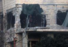 الجيش الإسرائيلي يفجر شقتي عائلتين فلسطينيتين بالخليل