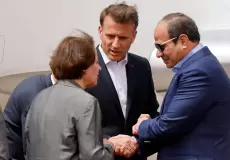 الرئيس المصري ونظيره الفرنسي يصلان إلى العريش
