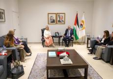 الشيخ يؤكد أهمية التوصل لاتفاق وقف إطلاق نار دائم في غزة