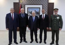 المدير العام للأمن الوقائي ونائبه يؤديان اليمين أمام الرئيس عباس
