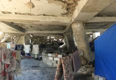 تحت السقف المهدد في غزة.. تعيش أم إسلام