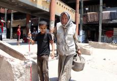 الكفيف أبو محمد.. طابور الجوع لا يرحم في غزة