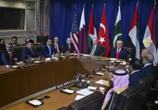 ترامب مع رؤساء دول عربية وإسلامية