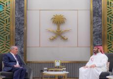 حسين الشيخ مع ولي العهد السعودي