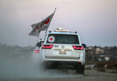 مركبات الصليب الأحمر