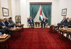 الرئيس عباس يؤكد على أهمية مشاركة اتحاد المقاولين في إعمار غزة