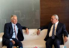 حسين الشيخ وتوني بلير