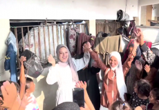 فرحة طلبة توجيهي 2007 في غزة بالنجاح