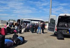 وصول حافلتين من مرضى غزة بالقدس إلى معبر كرم أبو سالم