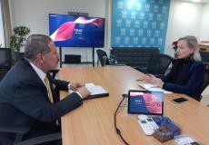 لقاء الممثل الخاص للرئيس عباس مع مديرة الأونروا في لبنان