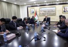 لقاء "مصطفى" مع مساعد وزير الخارجية الياباني لشؤون إعمار غزة