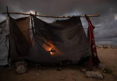 خيام النازحين المتهالكة في قطاع غزة خلال المنخفض الجوي