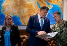 قائد سنتكوم خلال اجتماع حول غزة في القدس