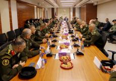 حسين الشيخ يشدد على سيادة القانون وصون كرامة المواطن