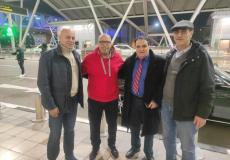 وصل أعضاء اللجنة الوطنية الفلسطينية، اليوم، إلى مطار القاهرة الدولي، وتضم اللجنة كلًا من رئيسها الدكتور علي شعت، والوزير الدكتور عدنان أبو وردة لمتابعة الملف القضائي، إلى جانب اللواء سامي نسمان ممثلًا عن الجانب الأمني