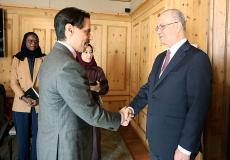 ئيس الوزراء الفلسطيني مع وزير الخارجية السعودي