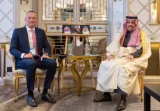 وزير الخارجية السعودية وملادينوف