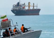 إيران: السيطرة الكاملة على مضيق هرمز