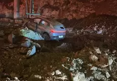 إصابة 7 أشخاص إثر سقوط صواريخ وشظايا اعتراضية في منطقة القدس