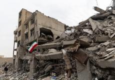 من آثار القصف الإسرائيلي على إيران