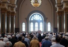 الدليل الشامل: خطبة عن العشر الأواخر من رمضان (اغتنام الفرص والسباق نحو الجنان)