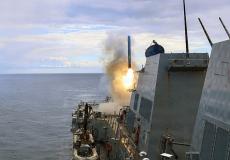 مدمرة أميركية تطلق صاروخ "توماهوك" خلال الحرب على إيران