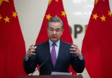 وزير الخارجية الصيني وانغ يي