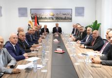 "الشيخ" يبحث مع الغرف التجارية تداعيات الأزمة الاقتصادية وسبل تخفيفها