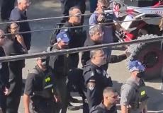 بن غفير يقتحم الجواريش ويشرف على هدم نحو 10 حظائر