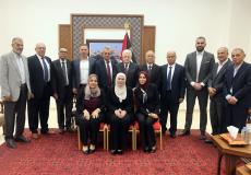 الرئيس عباس يستقبل رئيس المجلس البلدي في طولكرم