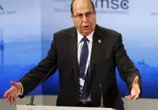 موشيه يعلون وزير الجيش الإسرائيلي الأسبق