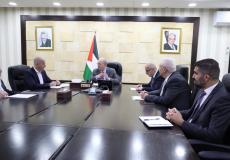 مصطفى يبحث دعم القطاع الصحي وتعزيز توريد الأدوية في ظل الأزمة المالية