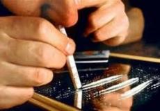 أم تبلغ الشرطة عن ابنها لتعاطيه المخدرات في طولكرم / ارشيفية