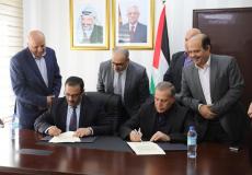 هيئة مكافحة الفساد ووزارة الإعلام توقعان مذكرة تعاون مشتركة