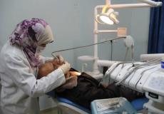 اجراء فحص لمريض