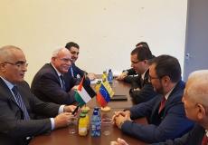 المالكي يلتقي مسؤولين دوليين