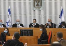 المحكمة العليا أثناء نظرها بالتماسات ضد الاتفاق الائتلافي، أمس 