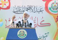  رئيس المكتب السياسي لحركة حماس إسماعيل هنية خلال خطبة عيد الأضحى في غزة