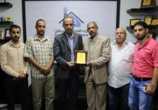 وفد من المكتب الاعلامي للجان المقاومة يزور بيت الصحافة