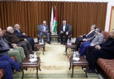 هنية يتلقى وفداً قيادياً من الجبهة الشعبية