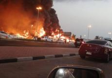 شاهد: حريق ضخم في سوق عجمان الشعبي بالإمارات