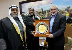 العائلة تكرم هنية