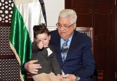 الرئيس محمود عباس يستقبل الطفل زياد الفاخوري
