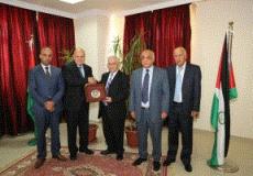 رئيس القدس المفتوحة ورؤساء الجامعات العربية